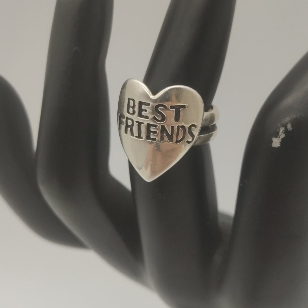 "Best Friend" Sterling Silver Ring 💎